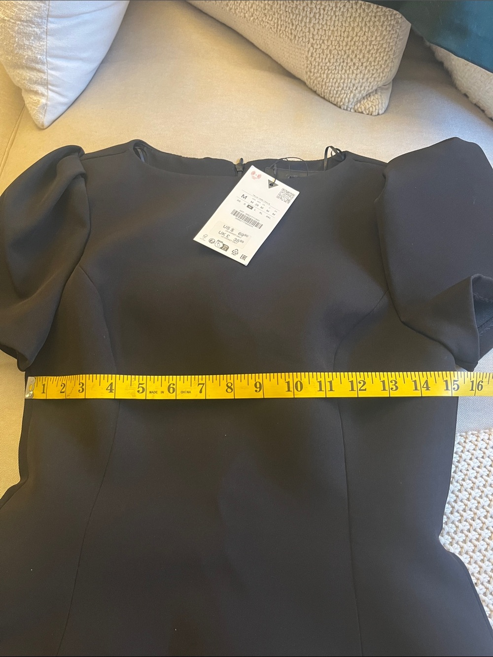 Zara Short Pleated Pocket Dress - Picture 13 of 13